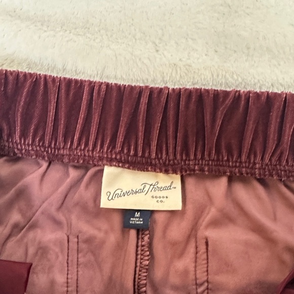 Universal Thread Velour Maroon Wide Leg Pants - Picture 10 of 13